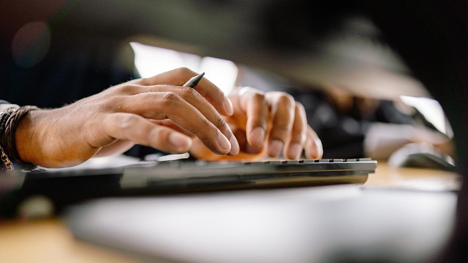 Hands on laptop